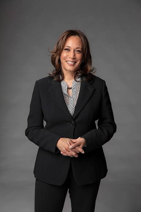 RedLineReportt's tweet image. Is Kamala Harris Black or Indian?