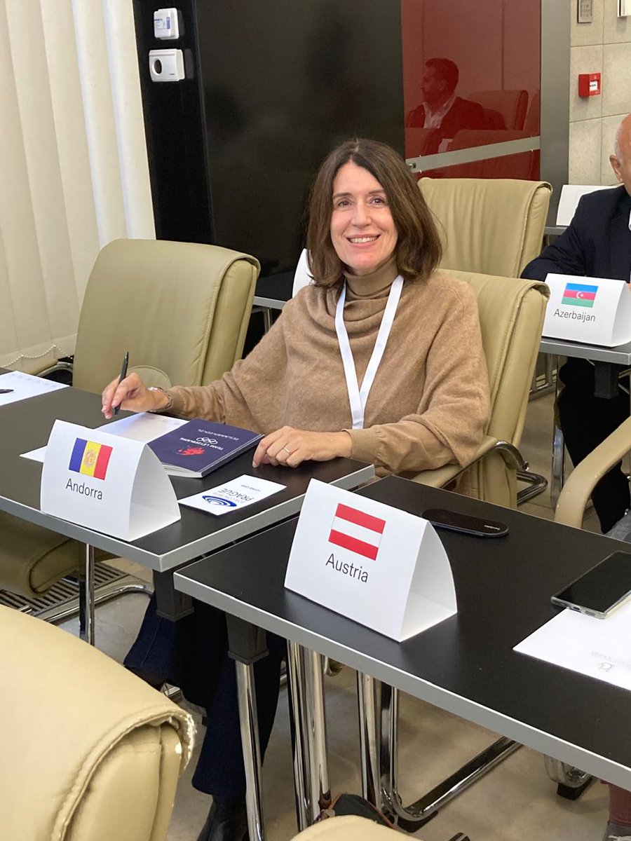 👏 L’Acadèmia Olímpica Andorrana segueix sumant experiències internacionals!

👉 Anna Garcia ha participat aquesta setmana al Congrés Acadèmies Olímpiques Europees a Praga 🇨🇿, on s’han compartit idees sobre educació esportiva, projectes europeus i el paper de la dona en l’esport