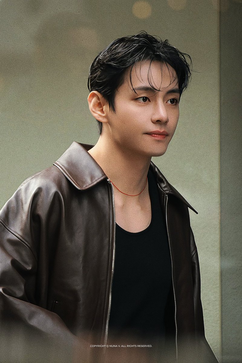 THV🎄 (@taehyungimpact) on Twitter photo 