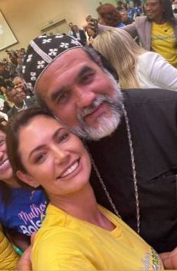 eudilminha_'s tweet image. A internet não perdoa 

Cristão raiz / Cristão nutella