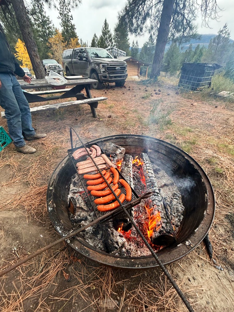 Putsky88's tweet image. Happy Thanksgiving BC! #explorebc 🍂 

(Grilled turkey &amp;amp; cranberry sausages for the win)