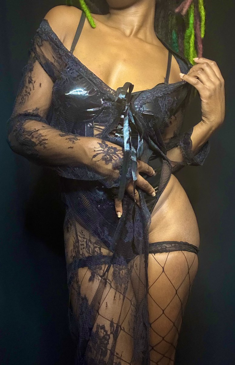 oshun_princess's tweet photo. What beta wouldn’t dream of being able to see me, smell me, serve me, spoil me?

Findom finsub strapon forcedbi worship fishnet lace pvc dominatrix femdom actsofservice cashdrain humanatm paypig cashmaster tease denial sph humiliation degradation strip cuck cuckold https://t.co/vS3AqBrSaB