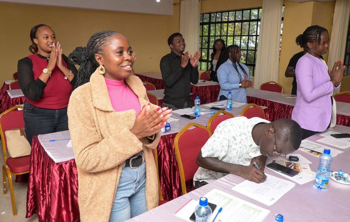 thiskenbabu's tweet image. Moderated a high level conversation today with vibrant young leaders from across Kenya during the review of @YoungMPsKenya Strategic Plan aligning it with the voices, challenges&amp;amp;dreams of Kenya’s youth.With support from @KAS_Kenya, we tackled youth &amp;amp;GenZ voter registration gaps,