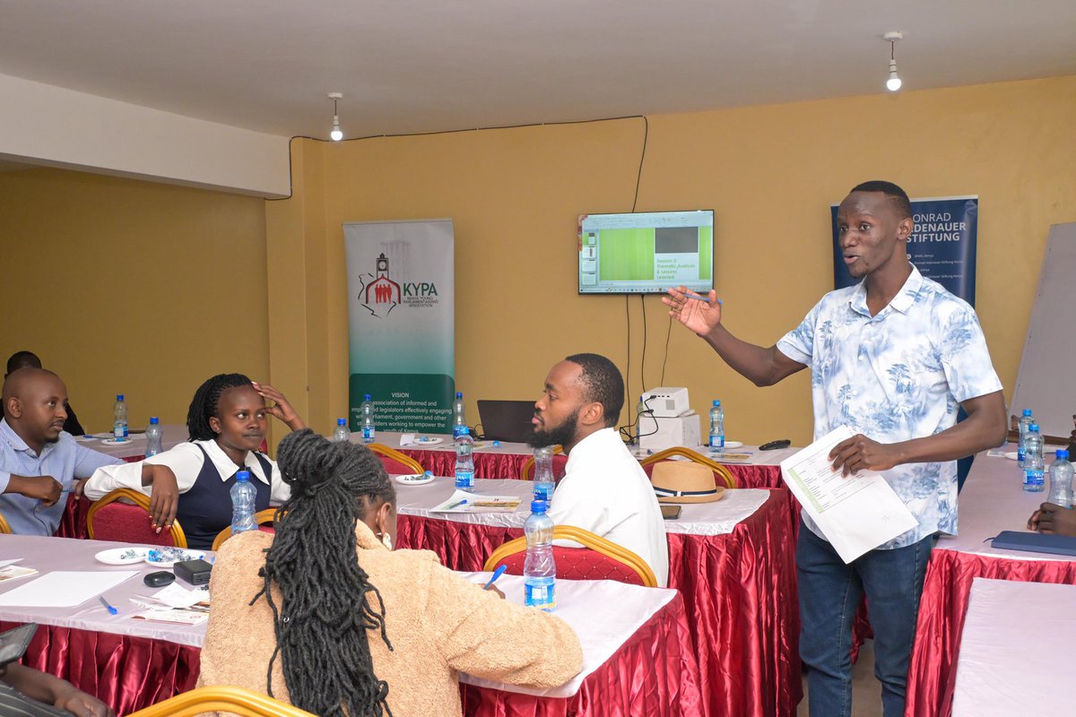 thiskenbabu's tweet image. Moderated a high level conversation today with vibrant young leaders from across Kenya during the review of @YoungMPsKenya Strategic Plan aligning it with the voices, challenges&amp;amp;dreams of Kenya’s youth.With support from @KAS_Kenya, we tackled youth &amp;amp;GenZ voter registration gaps,