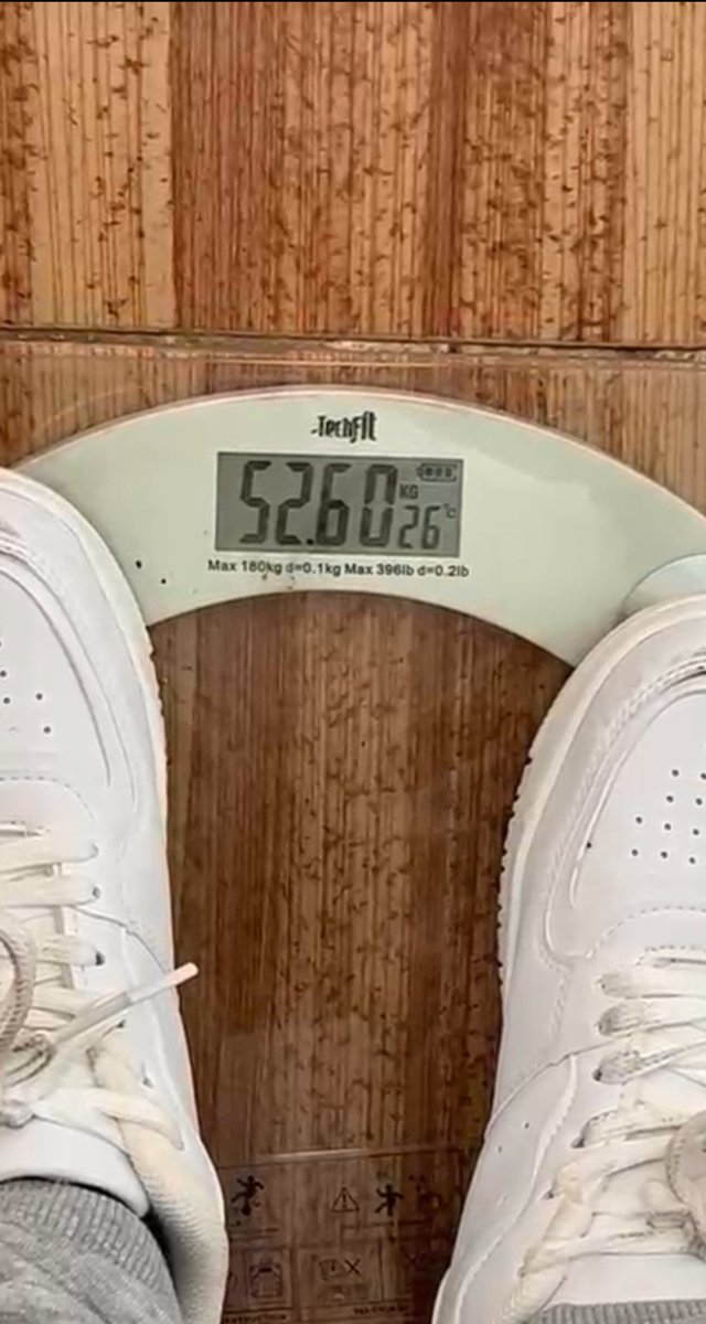 Yazın aldığım kiloları kışa doğru vermem gerekiyordu
kilo vermek kaban almaktan daha kolay 😌 🏋️‍♀️