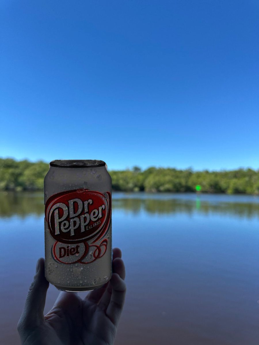 gracecamille_'s tweet image. 