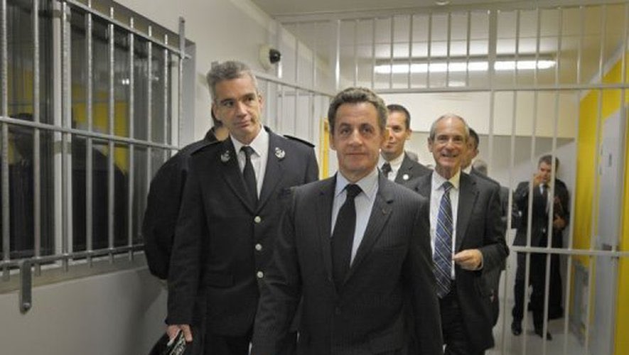 Ilangabet's tweet image. 🚨 ALERTE - Nicolas Sarkozy sera incarcéré le 21 octobre à la prison de la santé.