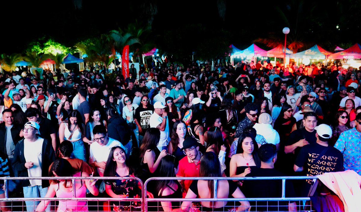 El #Rotofest2025 la rompió este feriado 🔥😃

📀 Cuenca y Yunguilla se sumergieron en el rock y la electrónica. 🎧
 
Una galería con lo mejor del finde. 📸

#AzuayEsElDestino
#VisitAzuay
#JotaLloretPrefecto
#AzuayMeEncanta