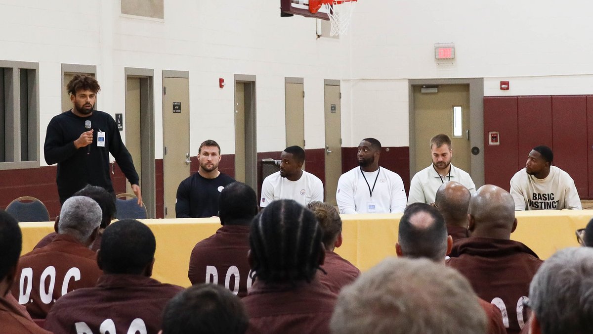 Since entering the league, <a href="/Easymoney_81/">Jonnu Smith</a> has been utilizing his platform to shine a light on the stories of second chances. Jonnu’s inspiration for this is his brother Wayne who has been in prison since 2005.

This past Tuesday, Smith as well as <a href="/ConnorHeyward1/">Connor Heyward</a>, <a href="/pat_fry5/">Pat Freiermuth</a>,