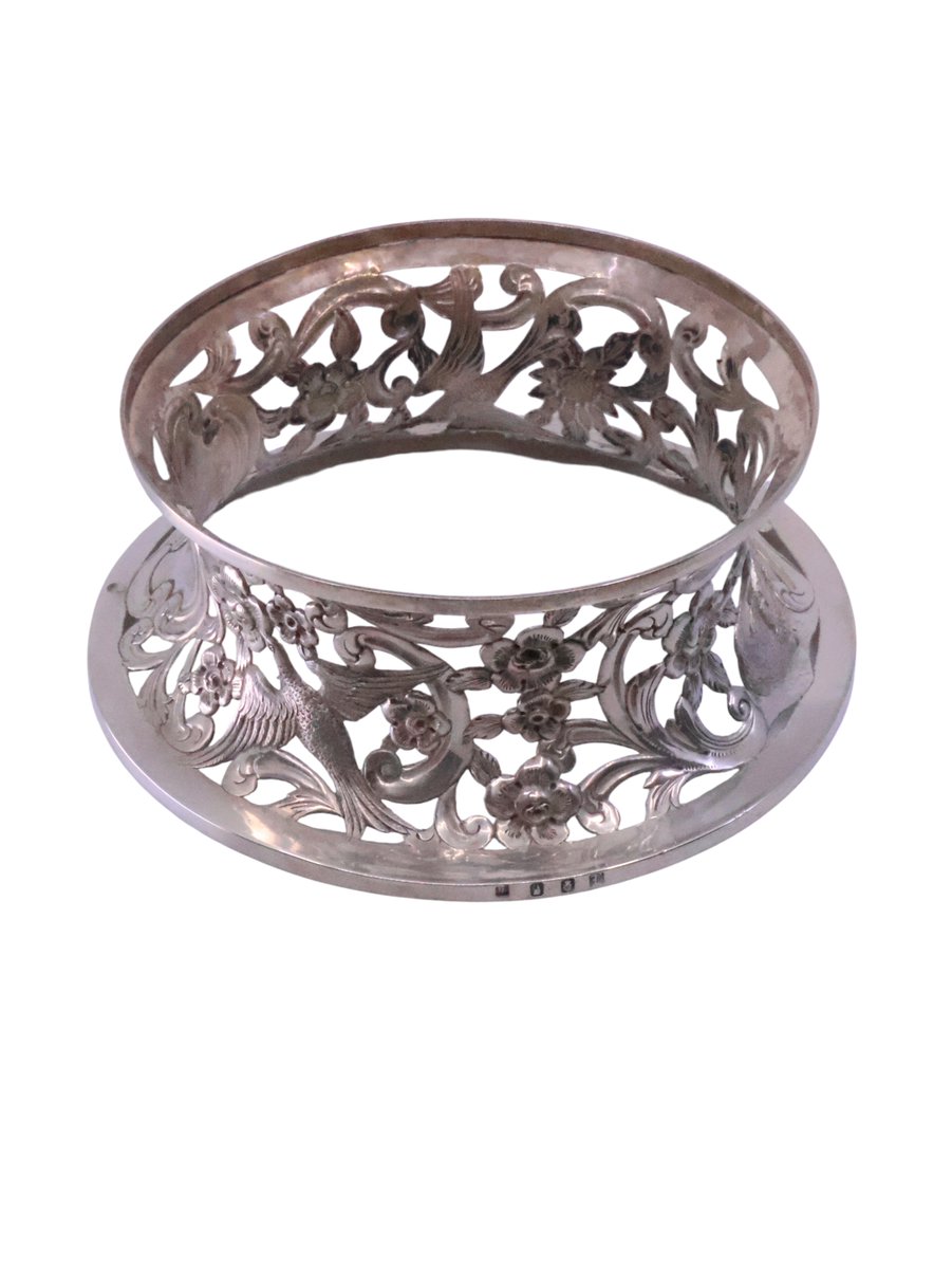Fine Jewellery, Irish Silverware, Watches &amp; Gold Auction - mailchi.mp/a12c6a012db4/j…
Open viewing starts on Saturday at 12 noon