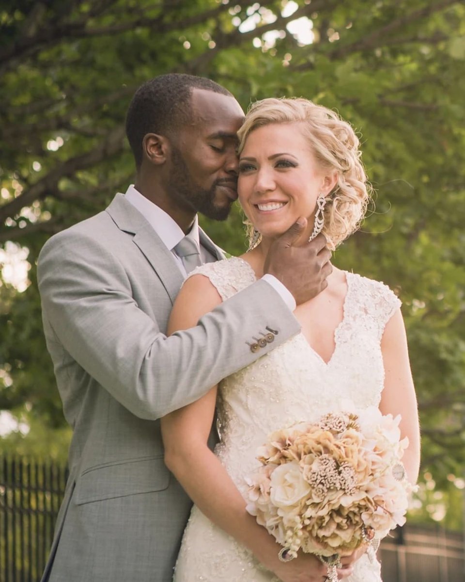 Snowbunnies & Black Men tweet media