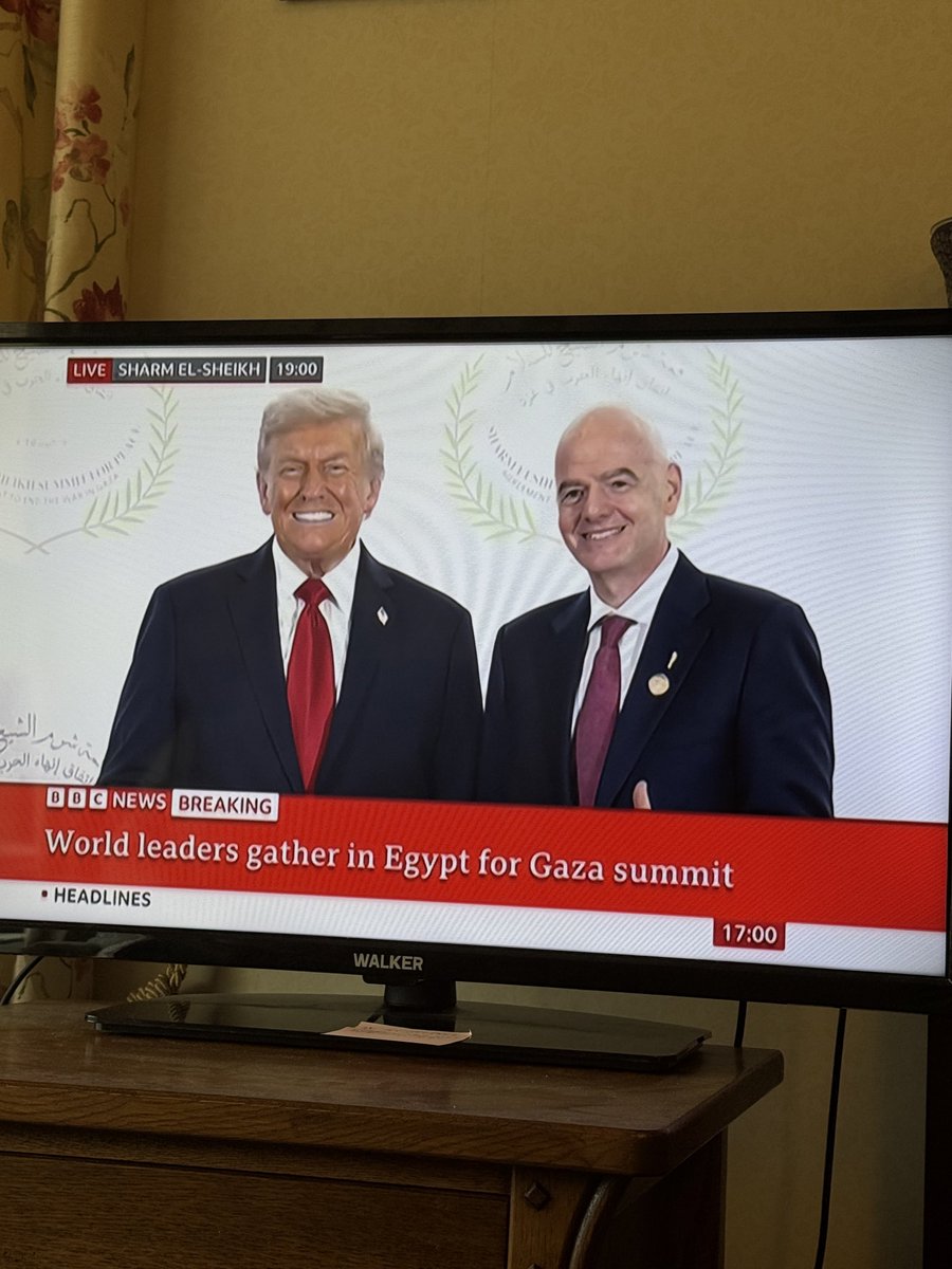 What has head of fifa got to do with world peace FFS <a href="/realDonaldTrump/">Donald J. Trump</a> .