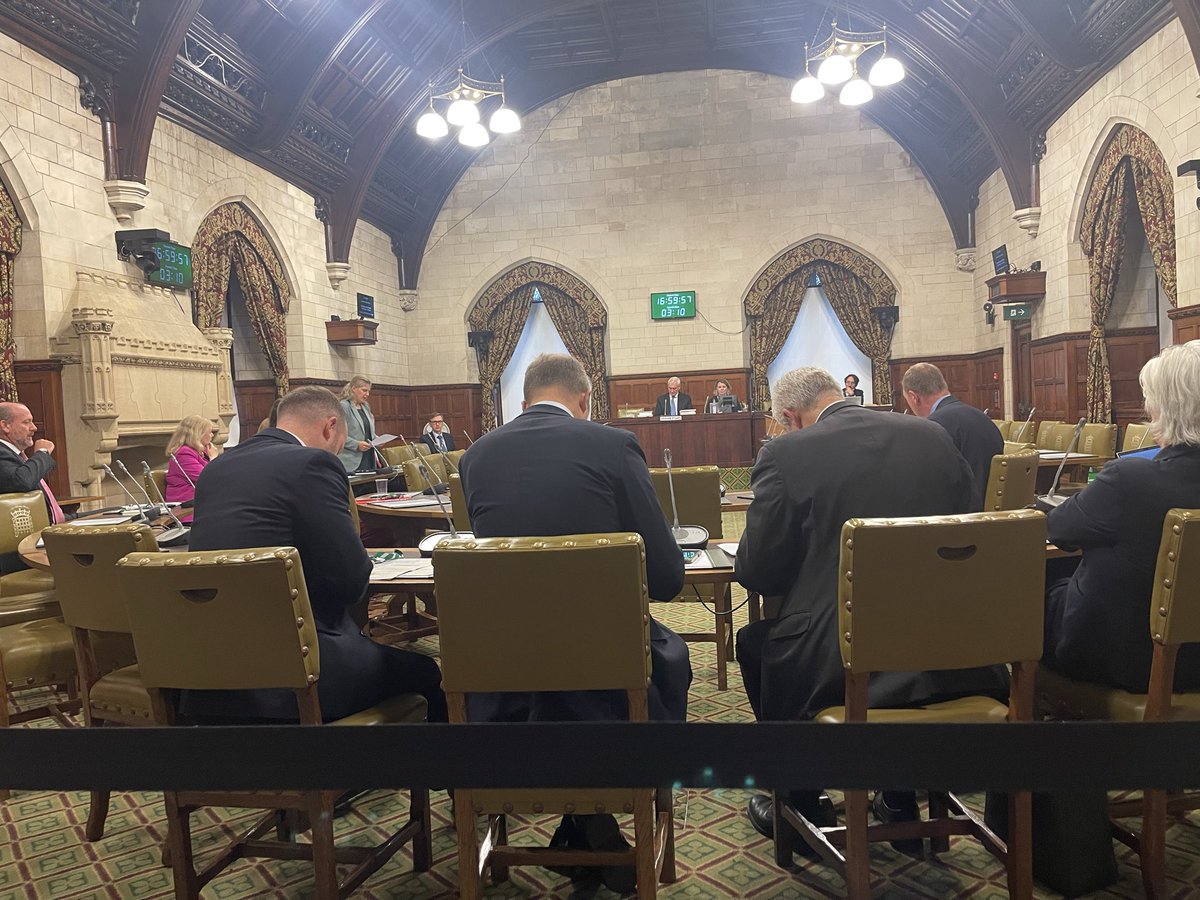 domdyer70's tweet photo. Good to see Labour &amp; Lib Dem MPs calling for an end to the cruel costly &amp; ineffective badger cull in Parliament today &amp; an increased focus on cattle based measures to reduce spread bovine TB in cattle &amp; wildlife @ProtectTheWild_ @BornFreeFDN @fishvetmj https://t.co/KpEJoMkquv