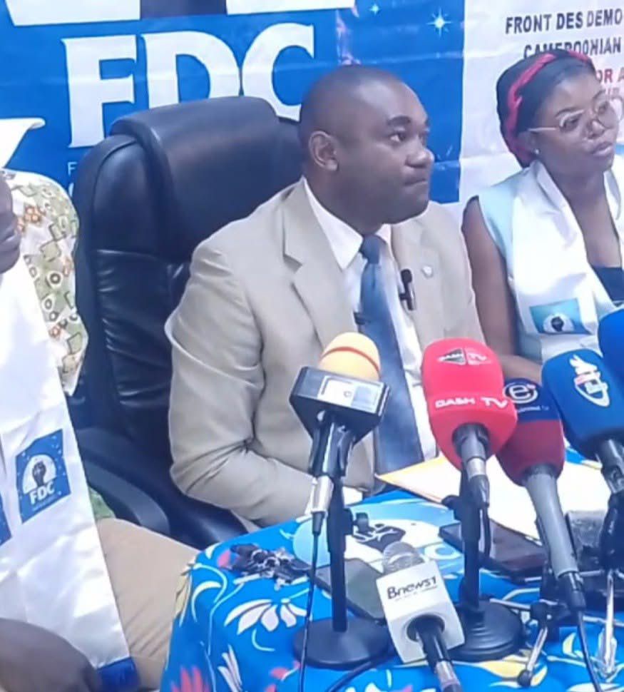 Mumi Na Mbale (@same_willo) on Twitter photo Les propos de Denis Emilien Atangana, (a qui Hiram Iyodi a donné de la lumière et une existence) n'engage que lui et sa famille politique et ne concerne en rien <a href="/Mpodol_237/">Hiram S. Iyodi 🇨🇲</a>. Nous continuons a être dans l'attente des résultats, comme tout le reste des Camerounais 🇨🇲.
#Hiram2025 Les propos de Denis Emilien Atangana, (a qui Hiram Iyodi a donné de la lumière et une existence) n'engage que lui et sa famille politique et ne concerne en rien <a href="/Mpodol_237/">Hiram S. Iyodi 🇨🇲</a>. Nous continuons a être dans l'attente des résultats, comme tout le reste des Camerounais 🇨🇲.
#Hiram2025