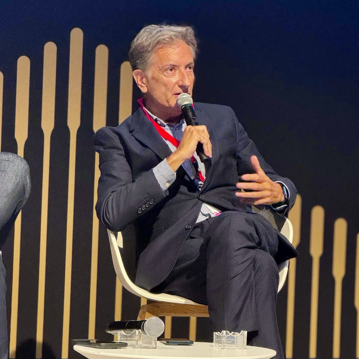 💻 Ce matin j’ai représenté <a href="/JLM_Toulouse/">Jean-Luc Moudenc - Compte institutionnel</a> et <a href="/Toulouse/">Toulouse - Mairie et Métropole 🎄</a> à l’#HexagoneTour, organisé par <a href="/FrenchTech_Tlse/">La French Tech Toulouse</a> 

À Toulouse, nous portons une vision ambitieuse : un numérique souverain, éthique et sécurisé, au service de l’innovation et de la confiance des citoyens 🇫🇷🔐 #AimerToulouse