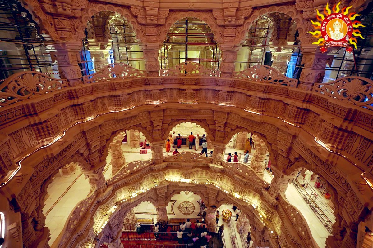 ShriRamTeerth's tweet image. श्रीराम जन्मभूमि मन्दिर में प्रथम तल की नयनाभिराम छवियां
Mesmerizing visuals from the first floor of the Shri Ram Janmabhoomi Mandir.