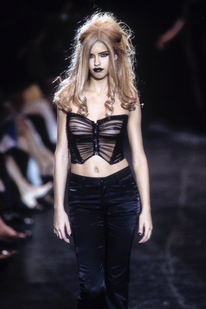 schiapearII's tweet image. Adriana Lima for Betsey Johnson, FW 1998