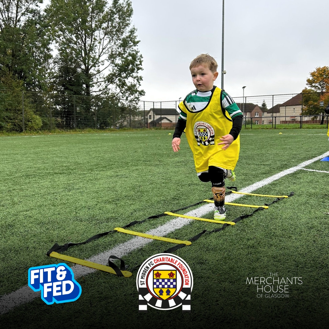 SMFC_CF's tweet photo. The October holidays kicked off with a brilliant first day at Fit & Fed! Huge thanks to @fire_scot for joining us and to all the kids for their energy and enthusiasm. ⚽🔥
📸 See our Instagram page for more.
#FitAndFed #StMirrenCharitableFoundation #OurStMirren #MerchantsHouseGlasgow
@saintmirrenfc | @stmirrenwfc | @smisatrust | @SLOStMirren | @themerchantshse