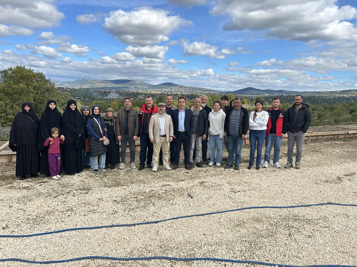 İlçemiz tarım müdürlüğü ile organize şekilde Tıbbi ve Aromatik Bitkiler Kursumuz başladı. <a href="/bursailmem16/">Bursa İl Millî Eğitim Müdürlüğü</a> <a href="/buyukorhankaym/">Büyükorhan Kaymakamlığı</a>