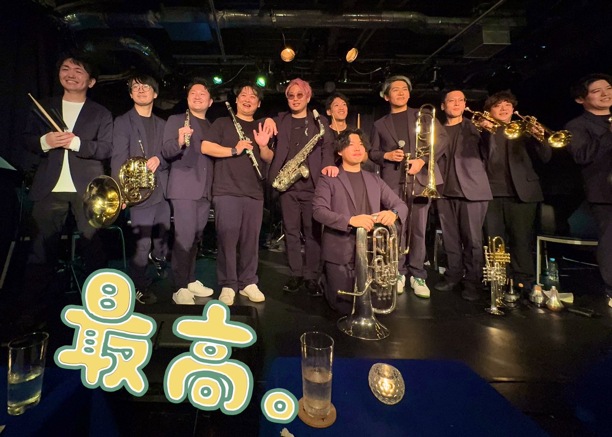 12ma_ri10's tweet image. かずなりさんの滝汗、力さんの力爆発のラブリーは可愛すぎでぶんさん爽やか、世界のケン ヨシイセミナーに横川さん参加、まみさんの声ガサガサで🦁さんﾊﾟｵｰﾝに恥じらいポップスだから🕶のづかさんとパーマあてた長尾さん…もう大渋滞過ぎw
プロ達のステージ最高だたー

#WindWorks
#ラブリー神山