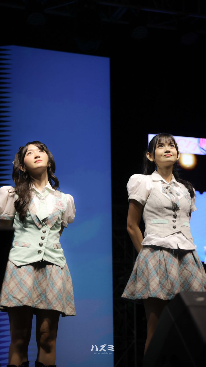 Ku tatap langit di pagi hari
Ku awali hari dengan doa... (bismillah)

#SeLiaAsa selalu bersama yang indah <a href="/AU_LiaJKT48/">Aurellia</a> <a href="/C_IndahJKT48/">Indah Cahya</a>