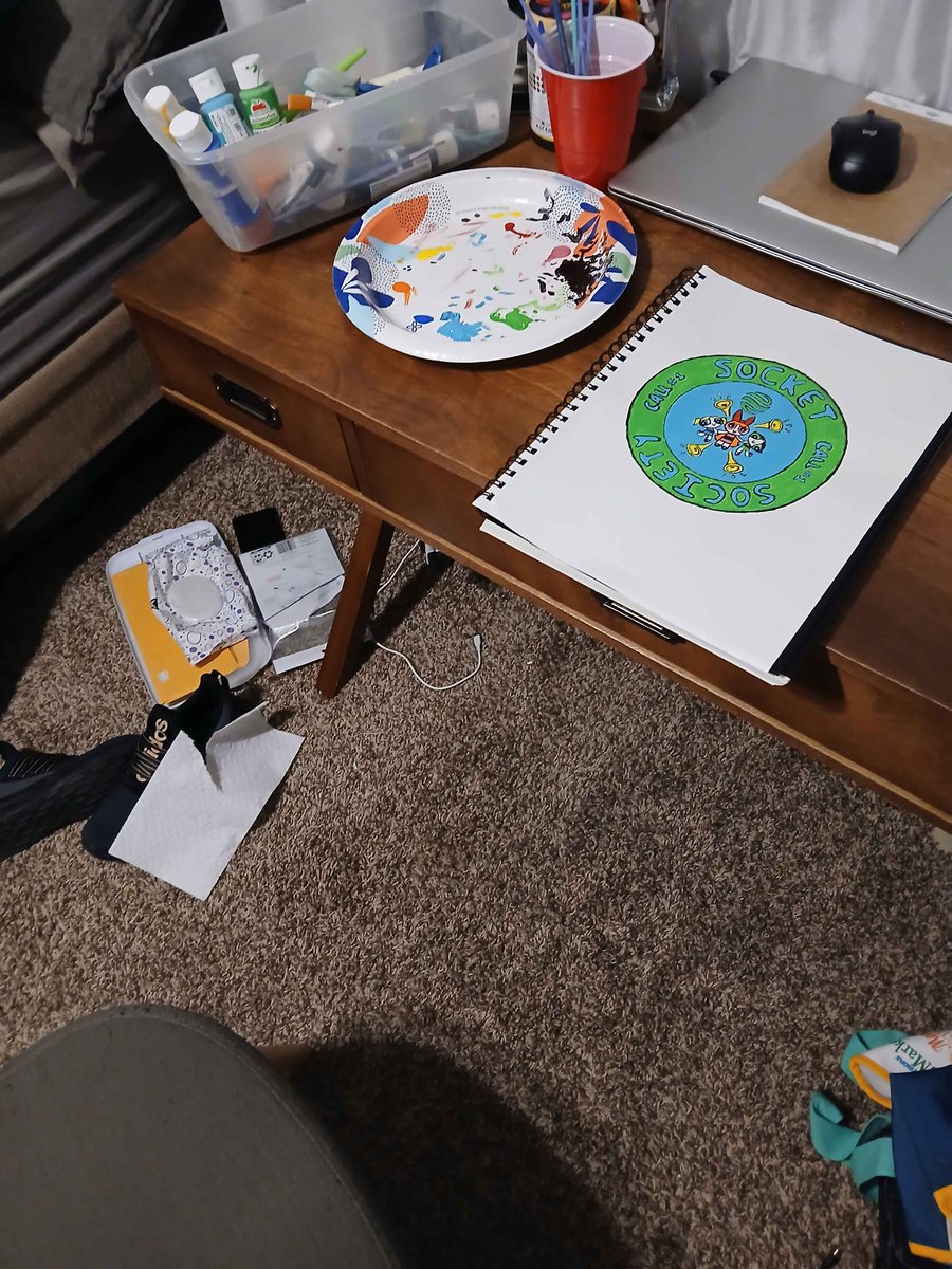 SOCKETProtocol's tweet image. Making a POAP
Random community: “lmao easy give me one minute i'll ask chatgpt to do it”
SOCKET Society: “Let me spend 3 hours painting it by hand and then making 15 digital versions for you to pick your favorite”