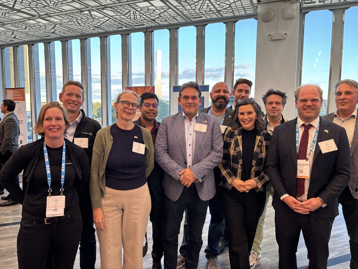 🔋 It was electrifying!
Proud to lead a Dutch trade mission to #BatteryShow—North America’s top event for battery &amp; EV tech.

🇳🇱 Dutch innovators showed why the Netherlands leads in smart mobility electrification.
🤝 Met MI State and Industry leaders incl. Gov. Gretchen Whitmer