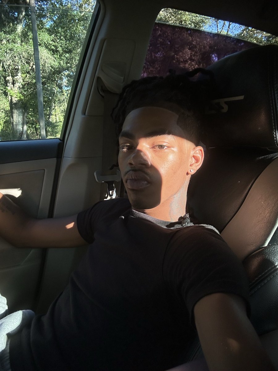 RJ🔊💭 tweet media