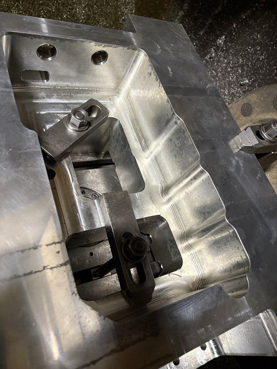 3日目
だいぶ形になってきました👍