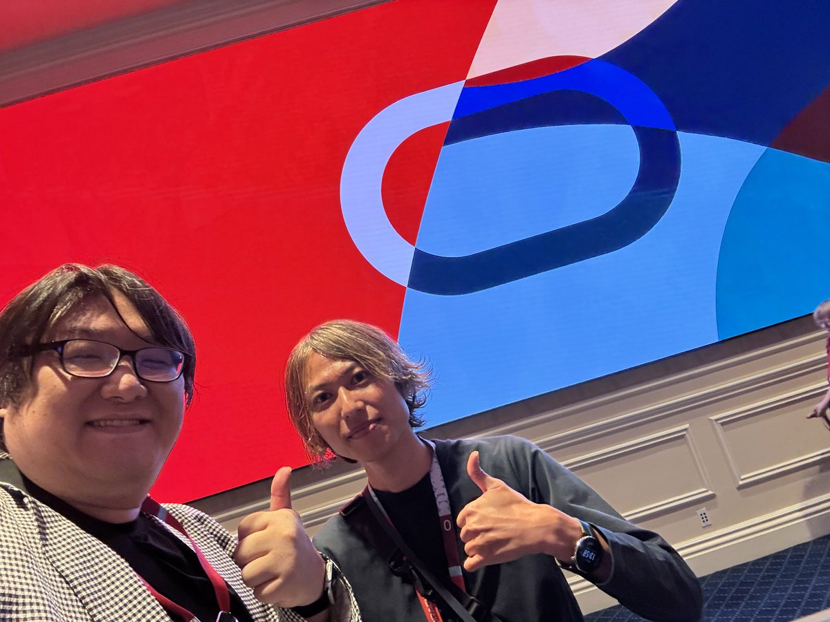 kanemoto18's tweet image. #Oracle #AIWorld Day1
ハワイ経由で日焼けした大森さんを発見！！！
こうしたパートナー同士の出会いもOracle AI Worldの魅力ですね(*´∀｀*)

@shinpy さん、発信一緒に盛り上げていきましょう！！！！

#OCI #ERP #ADXConsulting #OAW