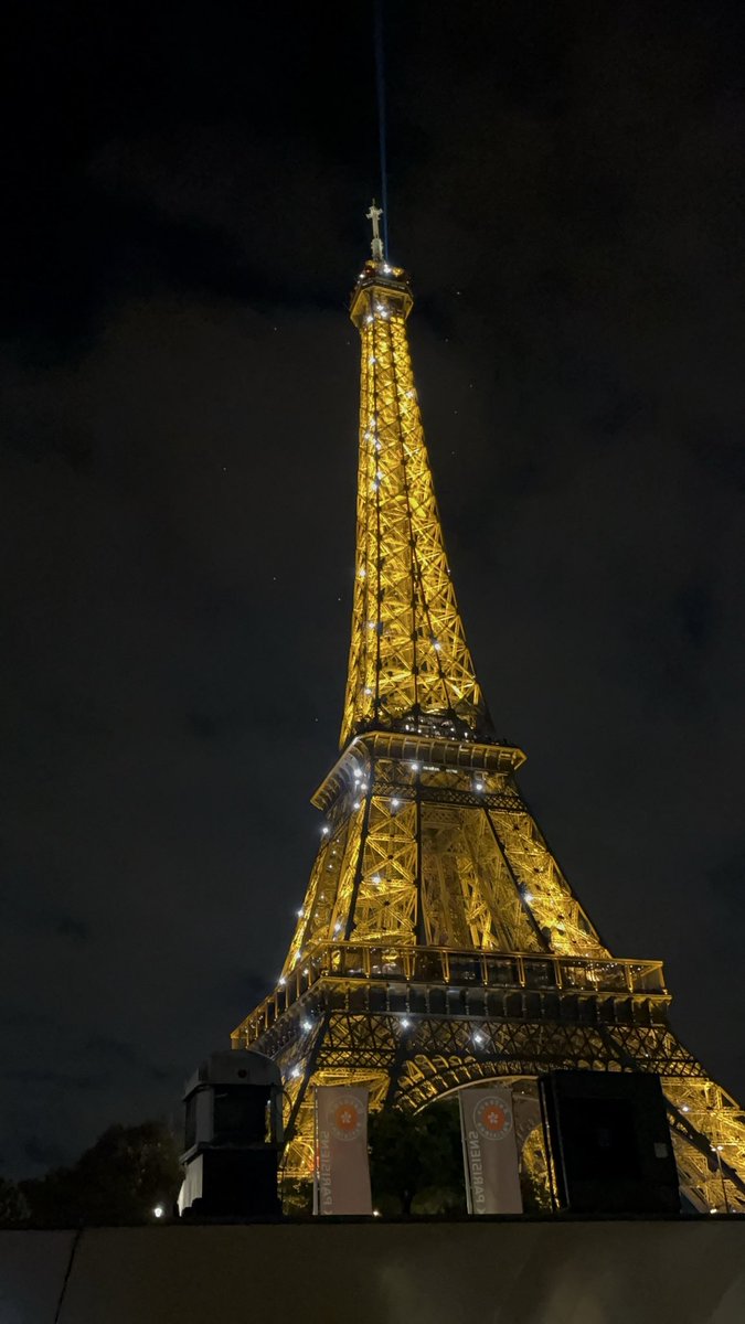 Anubis🐉 tweet media