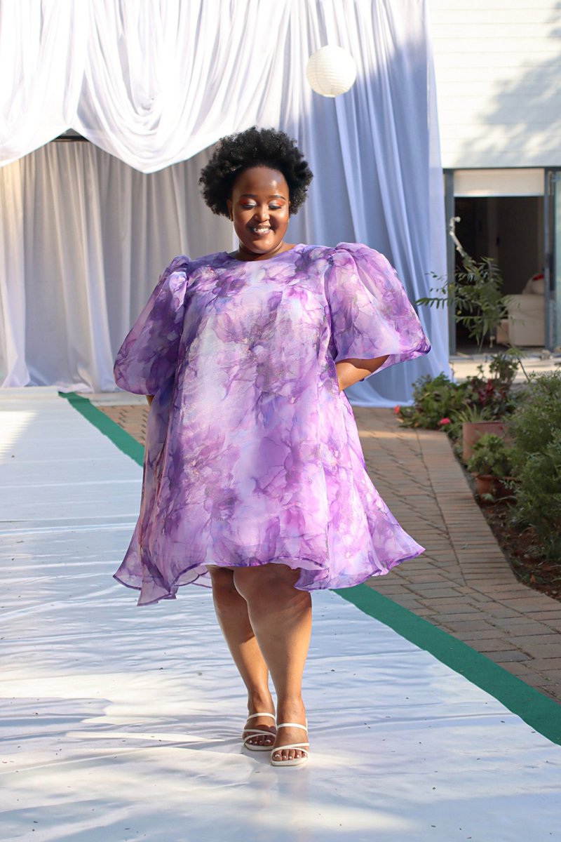 c_majedi's tweet photo. A dress is more than fabric—it’s a story, a feeling, a statement. Every thread of this piece is carefully crafted to highlight elegance, empower confidence, and turn heads wherever it goes. it’s ART you can wear #fashiondesign #customfashion  #outfitinspo #creativestyle https://t.co/iGpAVc5ejX