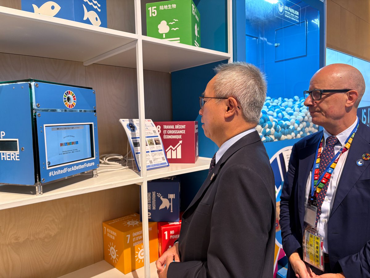 UNDESA's tweet photo. Achieving the #SDGs is a collective endeavor, according to UN DESA USG Li Junhua at #Expo2025.

Amid a convergence of crises, the moment demands urgent action &amp; inspires hope.

Expo 2025's legacy will reach far beyond Osaka &amp; raise ambition towards 2030.

https://t.co/aWA9uYVPDB https://t.co/y89I2pGJDG