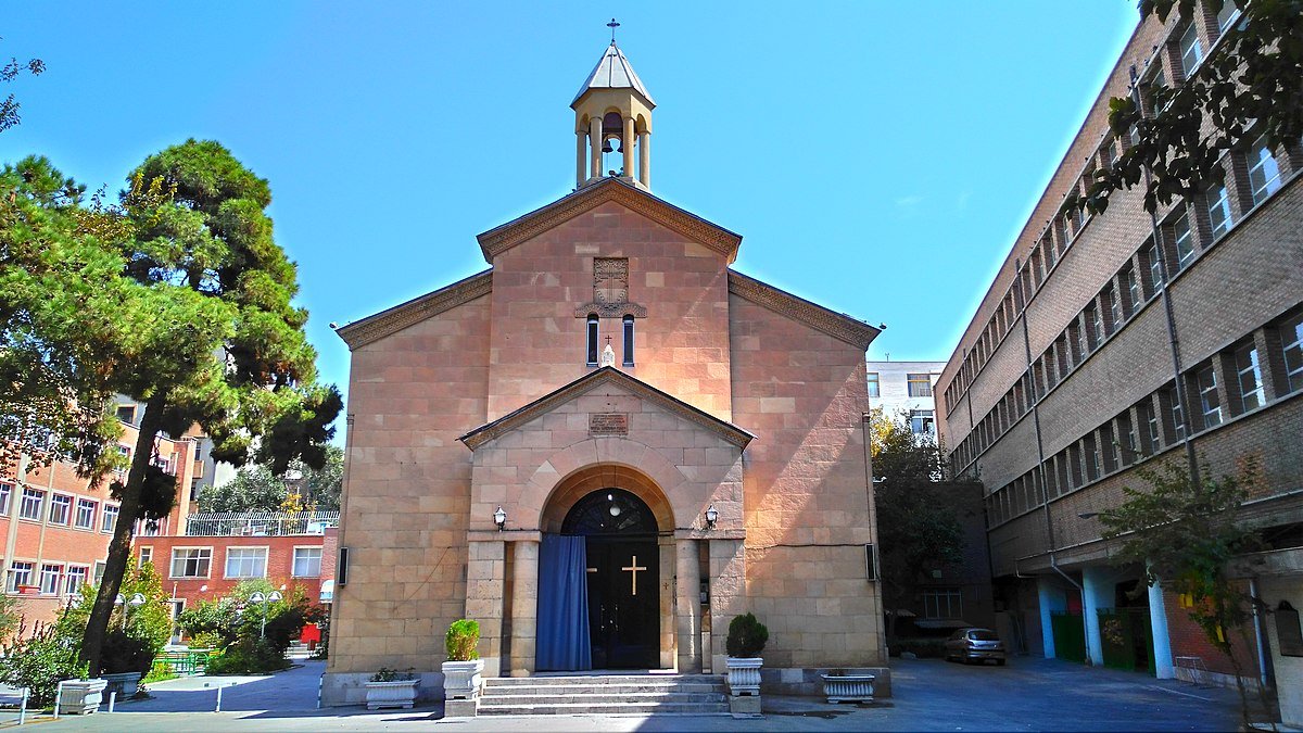 MHDR (@mhdr_1) on Twitter photo <a href="/DD_Geopolitics/">DD Geopolitics</a> It is also near one of many church/cathedrals in Tehran.
In addition there are churches in Isfahan, Tabriz, etc.
(The blue-white church is Saint Sarkis church) <a href="/DD_Geopolitics/">DD Geopolitics</a> It is also near one of many church/cathedrals in Tehran.
In addition there are churches in Isfahan, Tabriz, etc.
(The blue-white church is Saint Sarkis church)