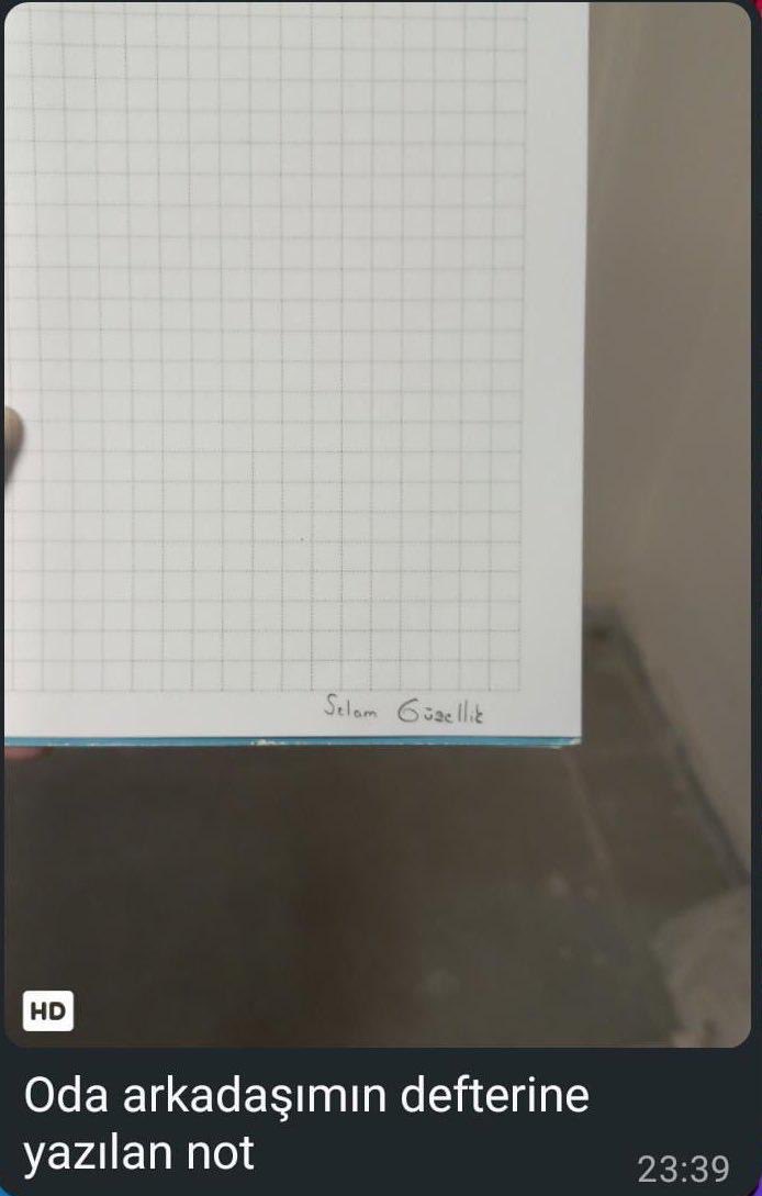 diyetnazkancik's tweet image. Bilecik kyk kız yurdunda yeni yapılan ek binada korkunç şartlarda yaşıyoruz. Gece odalara biri giriyor koridorda kamera yok. Erkek işçiler defterlere notlar yazıyor. Eşyalar çalınıyor. Yeni yurt olmasına rağmen sıcak su yok duşlar buz gibi. Kaloriferler kapalı