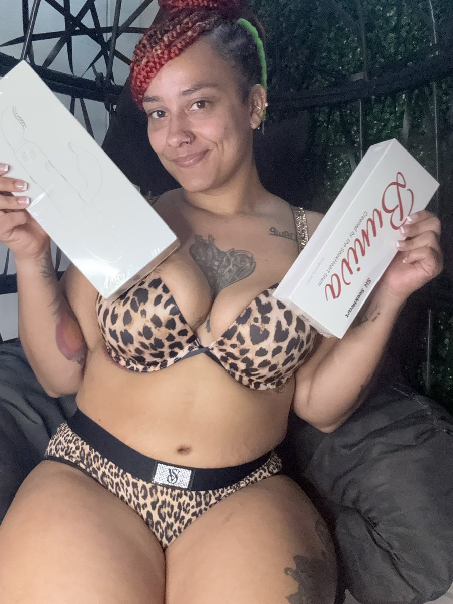 🌊Your Favorite Wettest Hoochie🌈 (@mystery_karma33) on Twitter photo I love doing toy reviews 💚 TYSM <a href="/TOYTESTNOW/">Toy Test Now</a> you da best!😩
WHO WANTS TO PLAY WITH MY NEW TOY ON FaceTime?? 👀 💞 I love doing toy reviews 💚 TYSM <a href="/TOYTESTNOW/">Toy Test Now</a> you da best!😩
WHO WANTS TO PLAY WITH MY NEW TOY ON FaceTime?? 👀 💞
