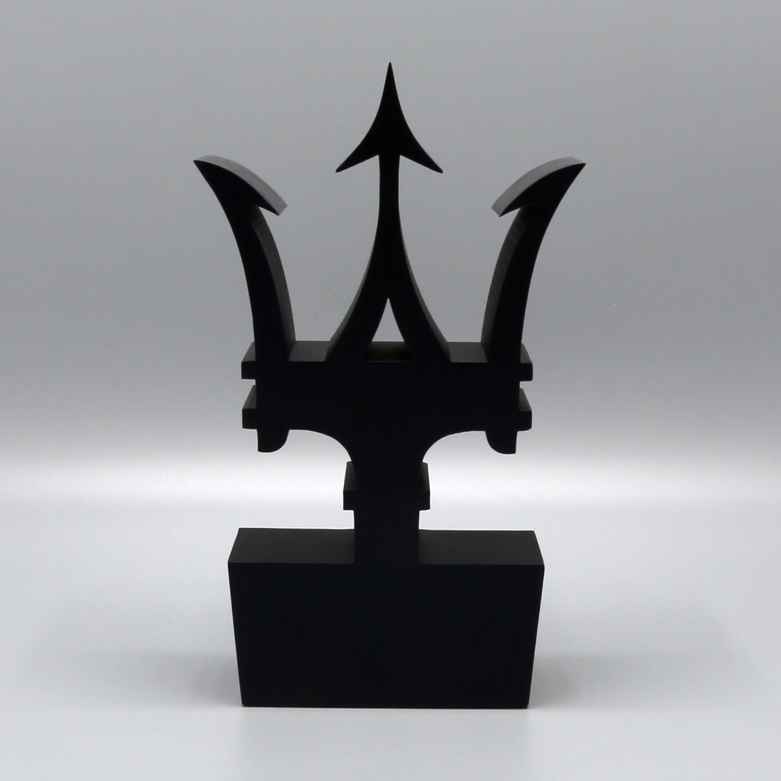 Cristaux's tweet image. When the spotlight hits, your award should speak volumes.
Designed to be remembered. Built to be photographed.

#EventDesign #AwardShow #CristauxProductions#Maserati