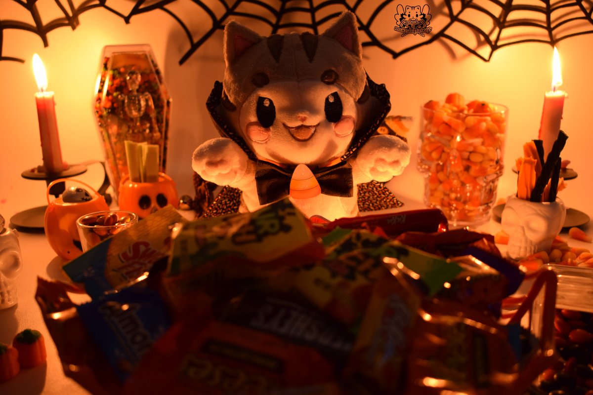 she's coming for your candy