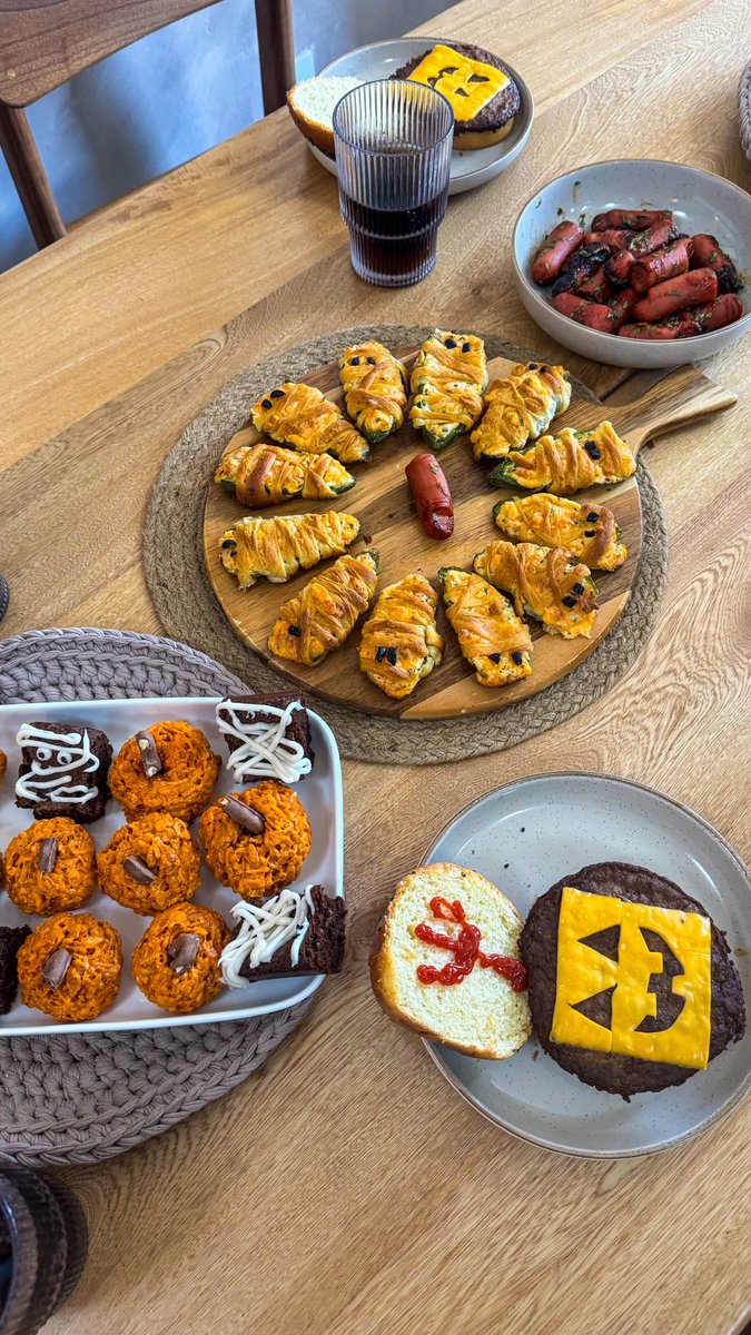 fdodlg's tweet photo. 🎃👻 https://t.co/GkKrgMeUar