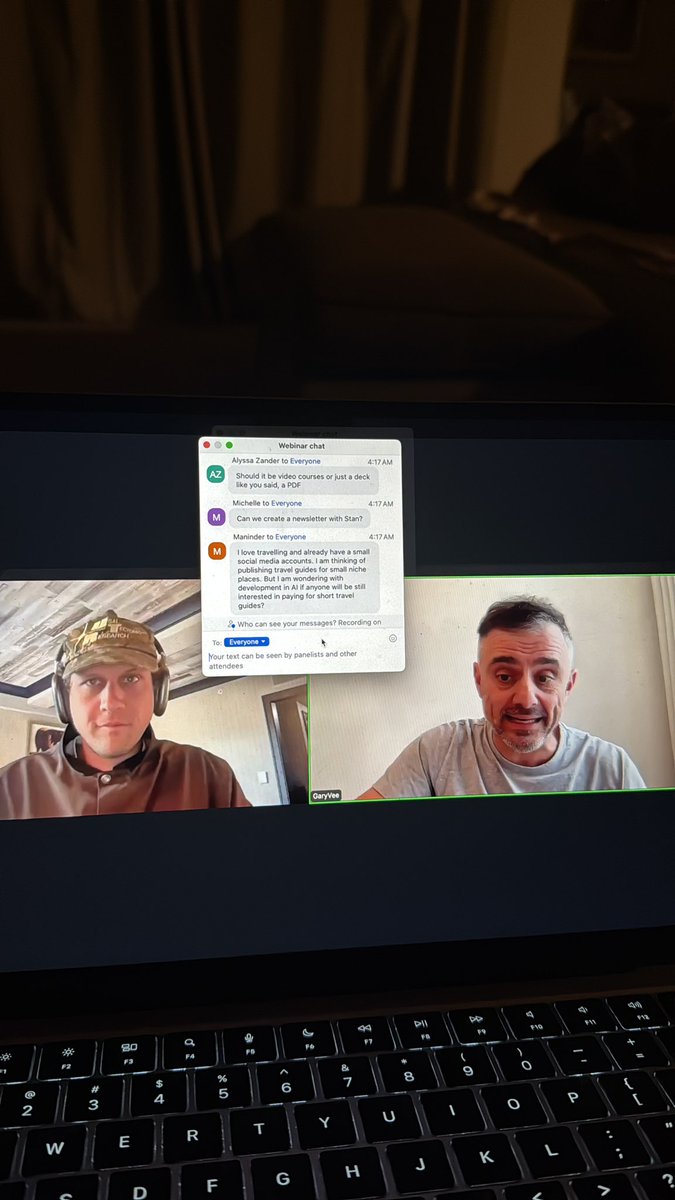 Teach_traveldad's tweet photo. 4am wake up to try and learn how to make an easy life for my family one day. @garyvee #stanstore https://t.co/PQZXbKNobu