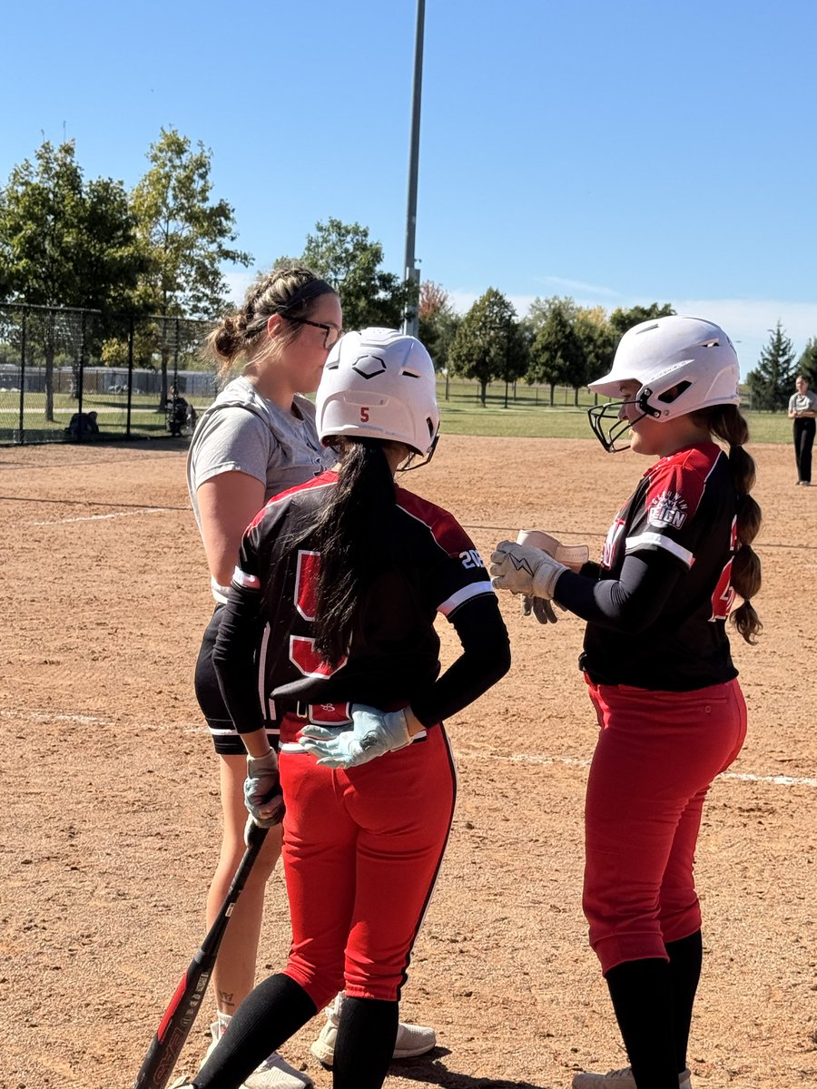 Thank you <a href="/NIUSoftball/">NIU Softball</a> for having us at the team camp. I'm grateful for the experience to play on Mary M. Bell field. Special shoutout to Lily Cassell for the athletic campus tour and the encouraging words while coaching us! 

<a href="/GenuWinReign/">GenuWin Reign</a> <a href="/sommerfeld_K5/">Genuwin Reign 16U KS</a> 
<a href="/SBCoachG/">CoachGleason</a>