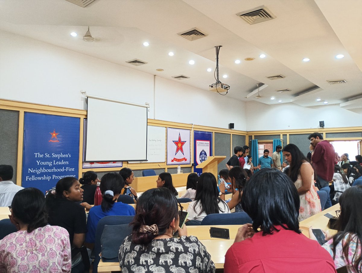 Lovesharma2006's tweet photo. Got selected and invited to an enriching 'historical' lecture by prof. Amar farooqui  legend of history at the heart of DU... st.stephens https://t.co/Yt3PEfVzoY of Delhi 

#St. Stephen's #College Life #Learnin https://t.co/bTmoQGJs42