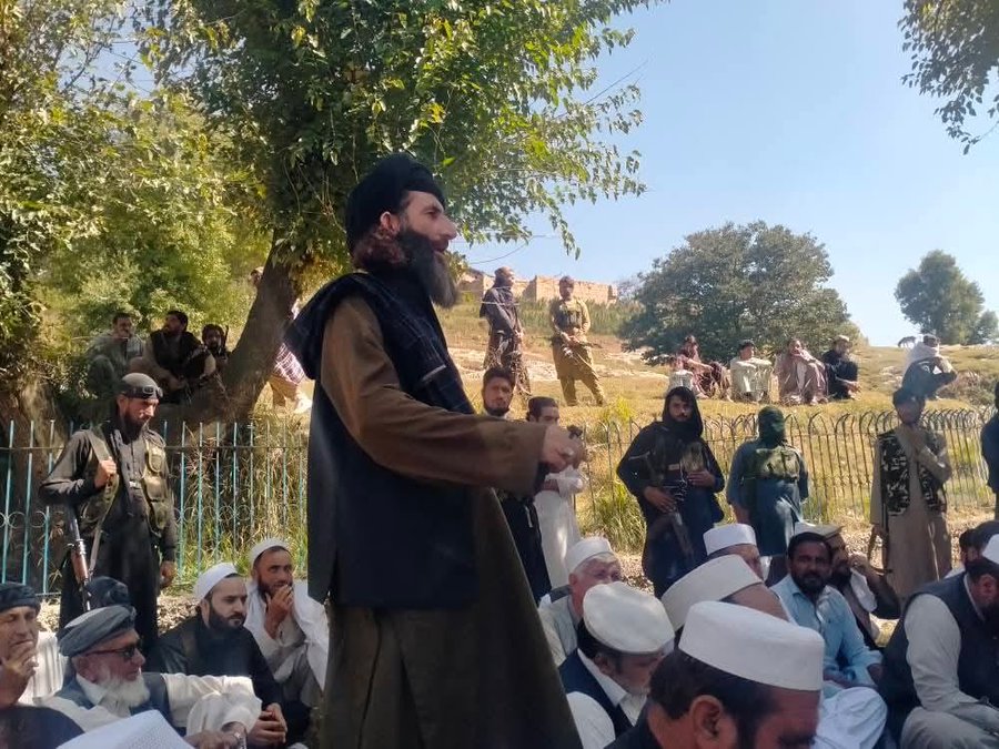 MDUmairKh's tweet image. Jirga of tribal elders with TTP concluded.

TTP&apos;s two demands are: &quot;Implementation of Sharia as it is in Afghanistan and reversal of FATA merger.&quot;

I wonder what PTI nibbis who prefer dialogue think about this. It basically means, ban on female education for starters.