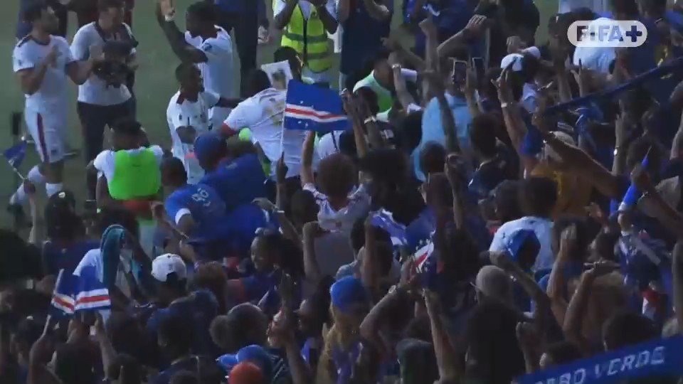 HiddenGoalsFC's tweet image. 2 goals in 10 minutes and the dream is very close 🇨🇻