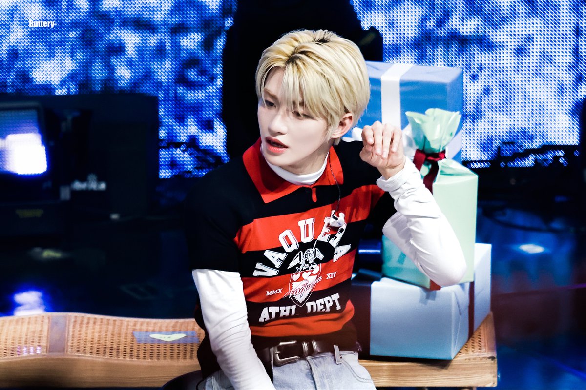 Buttery_060328's tweet photo. 251013 컴백쇼케이스
#한지훈 #지훈 #투어스 #TWS https://t.co/hYxlZytyzF