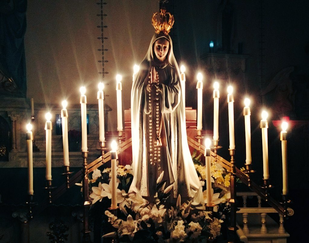 The Queen, but also our mother.

Mediatrix of all Grace, please pray for us. Smite the most perverse doctrine of religious liberty, and instill in souls the love and zeal for the one true Catholic religion, outside of which it is impossible to be saved.