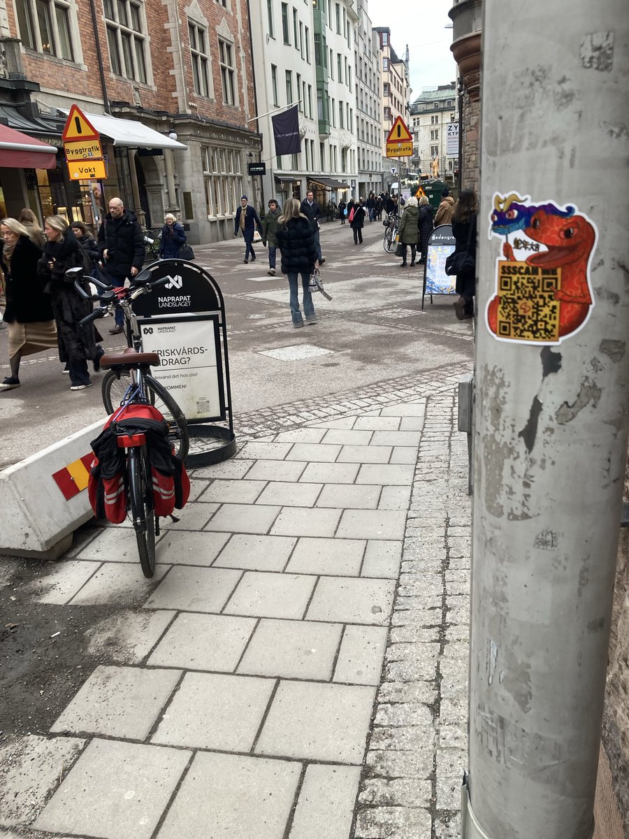 <a href="/espanolo_/">Espanolo ⚓🐍</a> <a href="/Chasing_Candles/">VonLaySki⚒️</a> <a href="/snek/">Snek 🐍</a> <a href="/WAL0232/">W₳L 🐍</a> <a href="/StickASnek/">Stick-A-Snek</a> Stick em up!