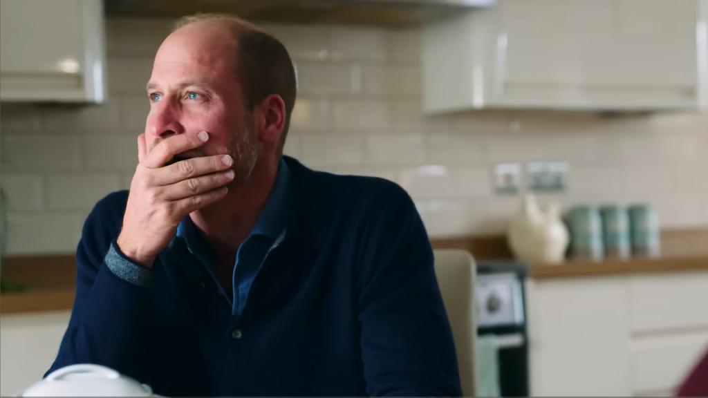 NSome1ne's tweet photo. You don't wait 8 years like #PrinceWilliam did and then fake tears in 2025. In 2017, there were no tears or that hand gesture.
#TearGate
#CrocodileTearsWilly https://t.co/A2mUo7WYfW