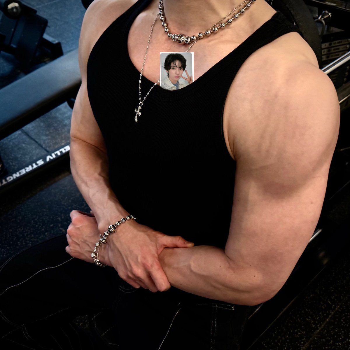 Happy early birthday Minho-yah