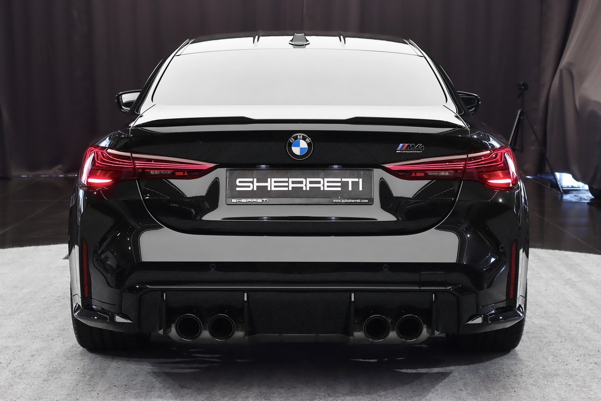 COMPETITION tweet media